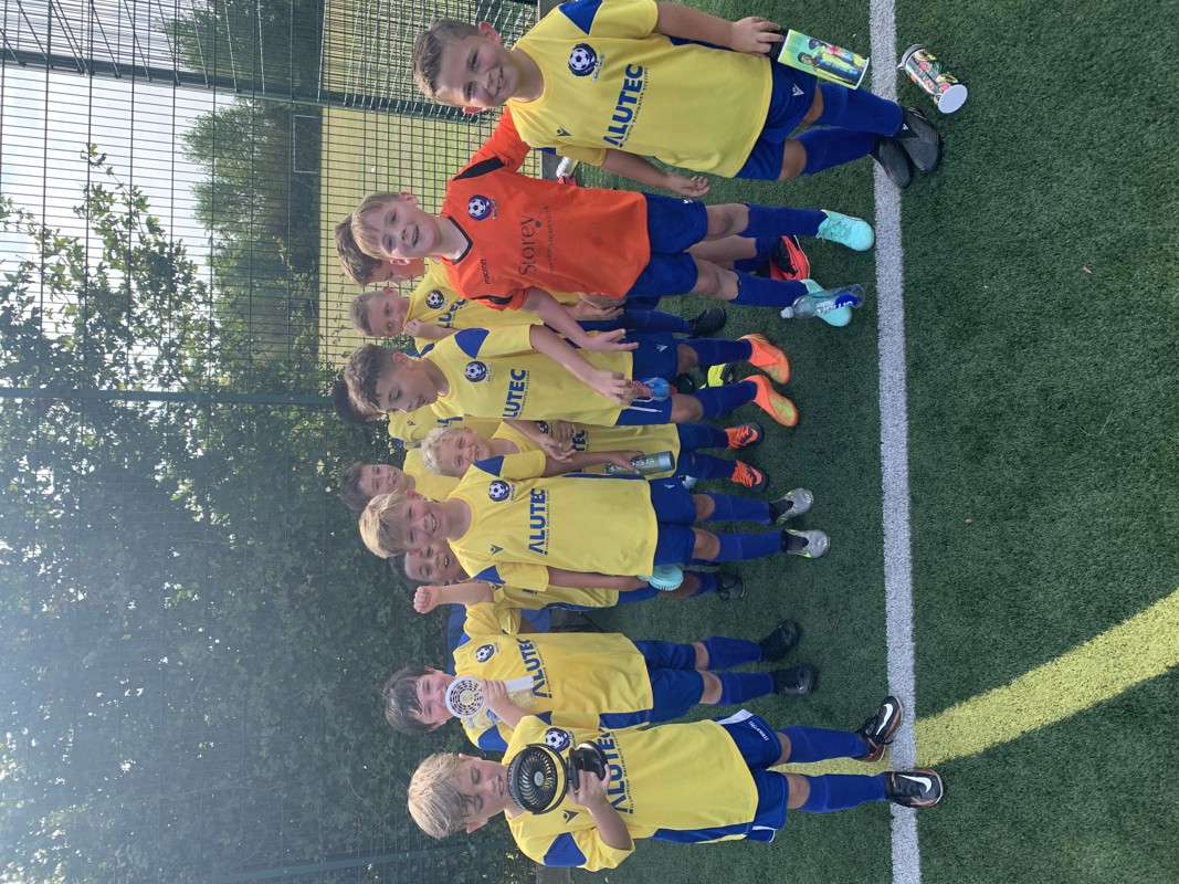 Marley Alutec sponsor
Bedford U10 Yellows Marley Alutec sponsor
Bedford U10 Yellows