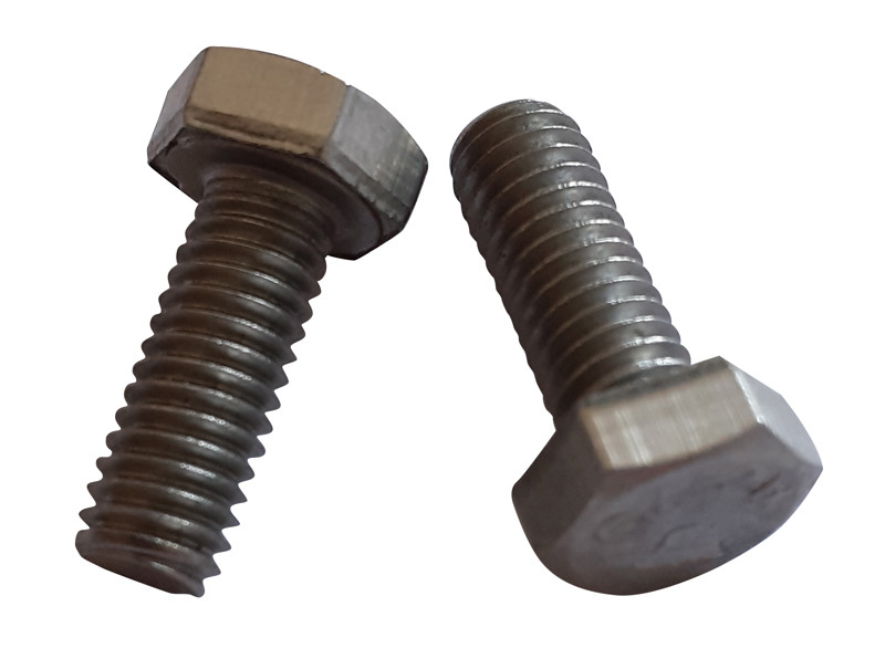 15mm Bolts M6